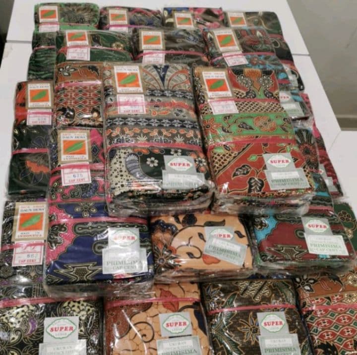 10 HELAI KAIN SARUNG BATIK DAUN DEWA PEMBORONG & PERUNCIT