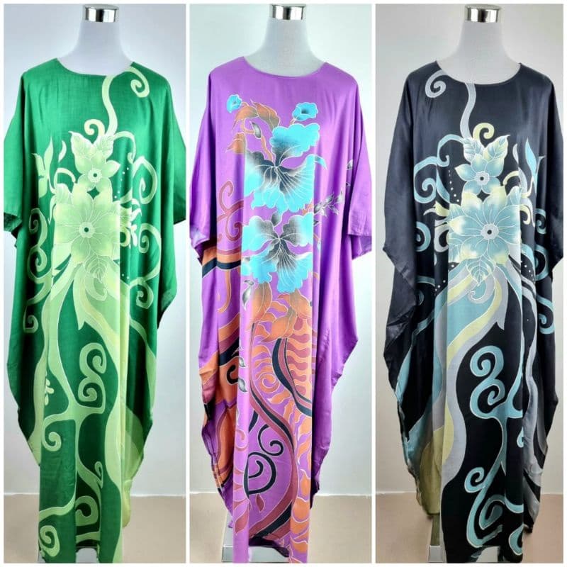 Kaftan Kelawar Batik Design Eksklusif — Kaftan & Robes from Butik Saifuddin Eksklusif