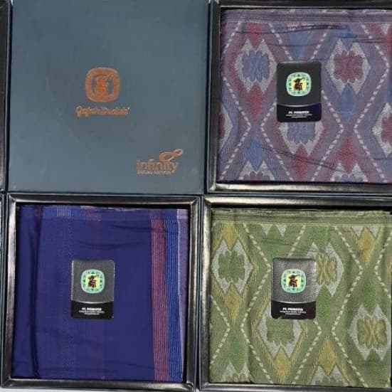 Sarung Pelikat Gajah Duduk Infinity(benang 11000) — Kain Pelikat dari Butik Saifuddin Eksklusif